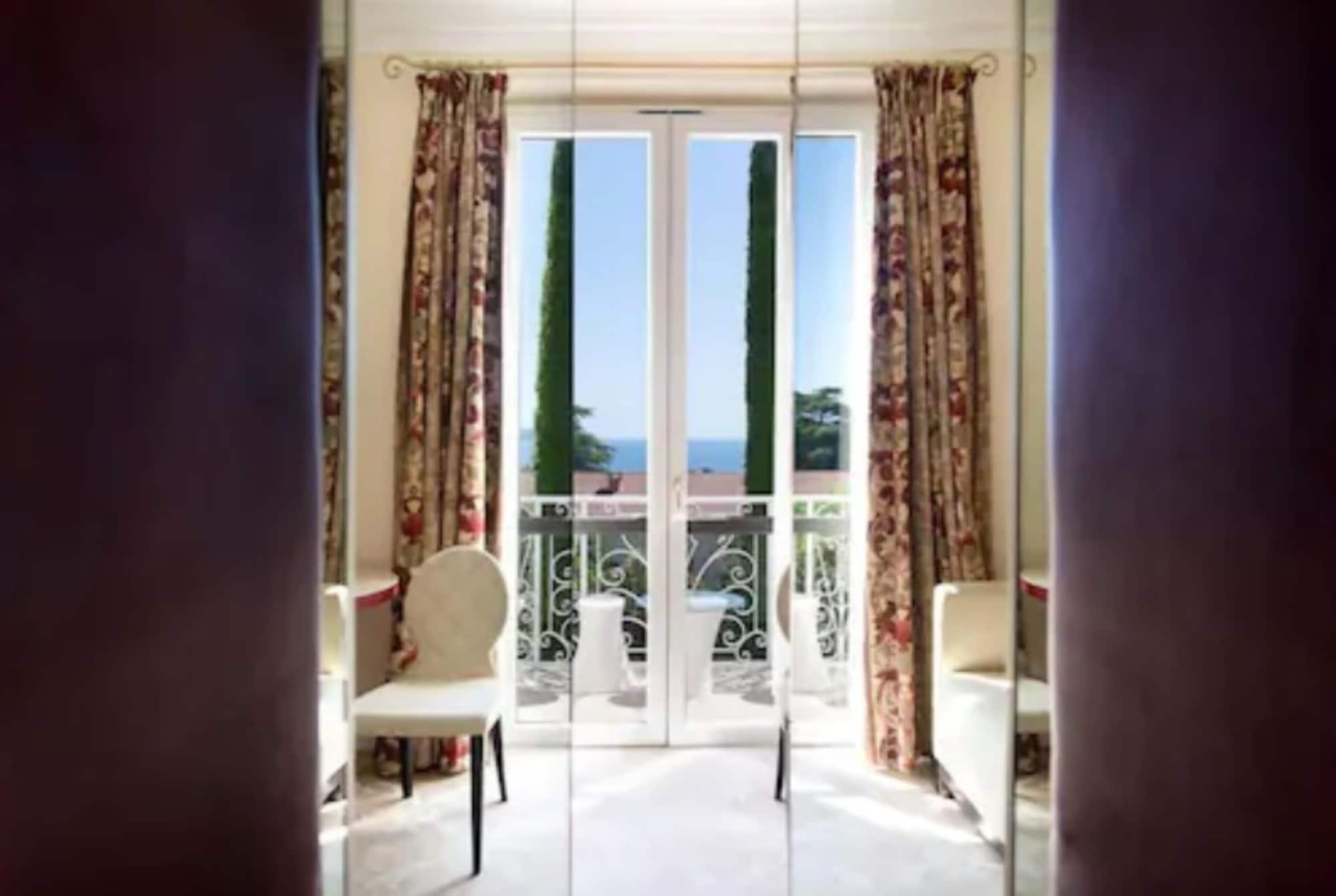 Hotel Chateau De La Tour Cannes Exteriör bild