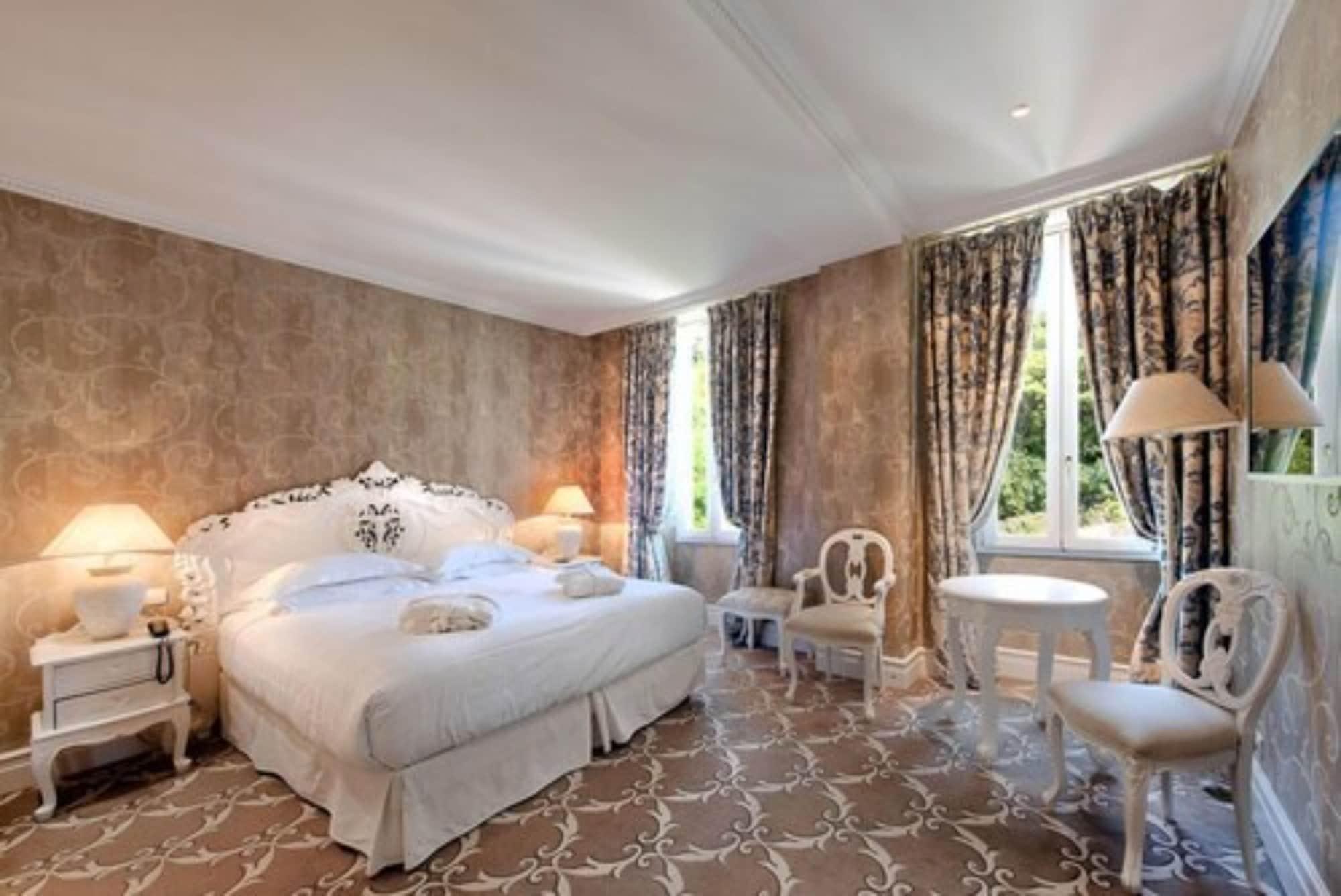 Hotel Chateau De La Tour Cannes Exteriör bild