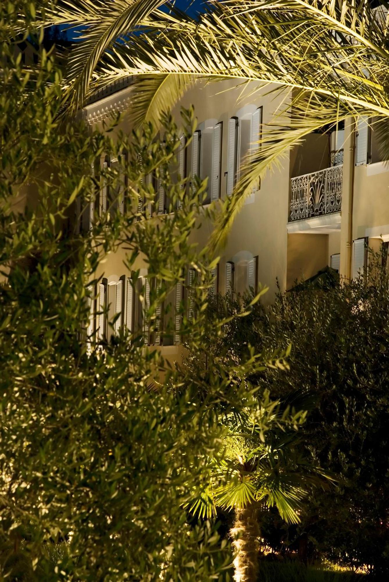 Hotel Chateau De La Tour Cannes Exteriör bild